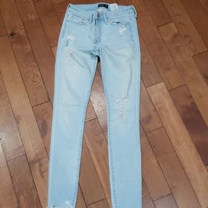 Abercrombie jeans